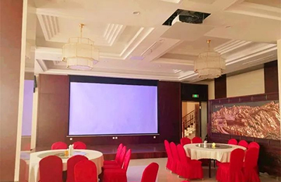 杰云通用爱普生投影机助祥泰大酒店建多功能厅投影方案