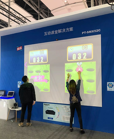 PT-SMX52C系列HLD新光源长焦液晶投影机