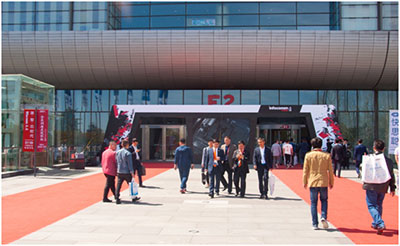 最健康环保的“Laser Free Laserdisplay”全激发激光显示产品首秀IFC