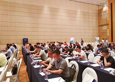 小鸟迈过草原、跨过山,只为给你最佳管控体验