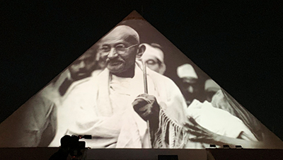 科视Christie HS系列激光投影机以投影映射点亮印度Dandi Kutir博物馆的建筑外立面