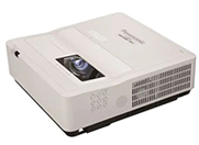 解锁网课新姿势——松下高亮度LED投影机帮你爱眼护眼