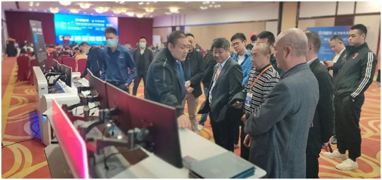 照彰2021全国巡展最后一站，领略武汉智慧！