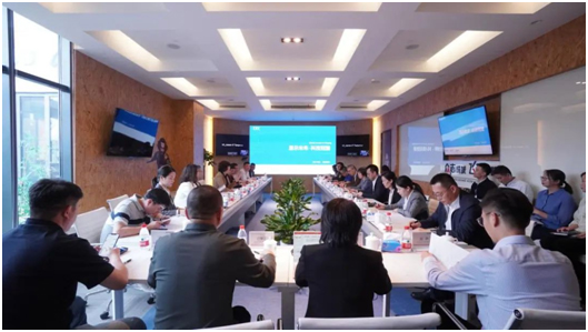助力数字经济发展，携手共创繁荣——上海市经信委领导一行考察冠捷科技